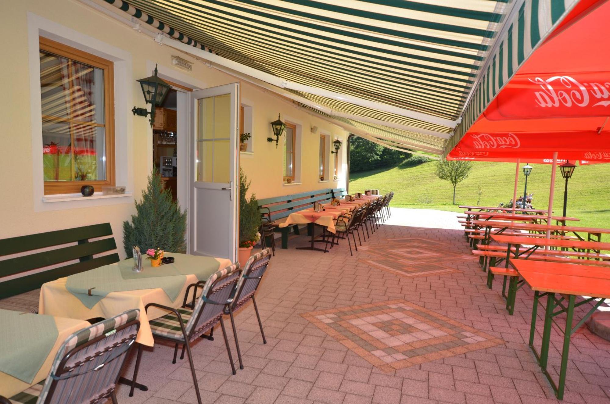 Landgasthof Hotel Zehenthof Пфарверфен Екстериор снимка