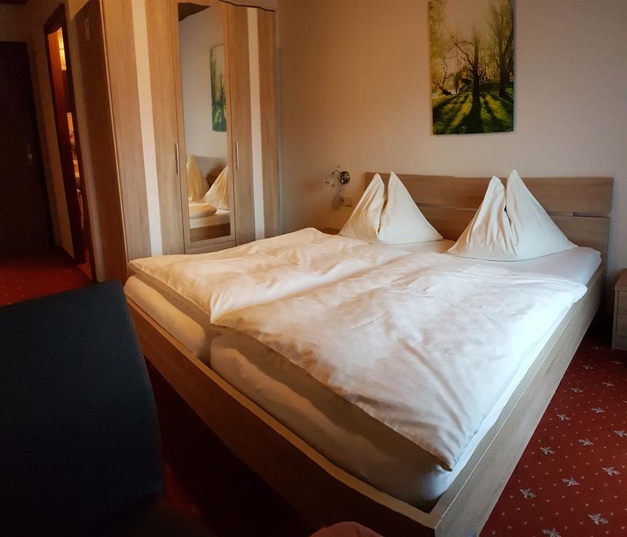 Landgasthof Hotel Zehenthof Пфарверфен Екстериор снимка